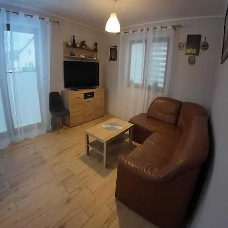 Home, 4 Bedrooms, Private Garden * Debina (Ustka)